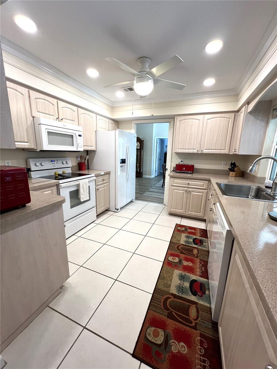 21217 KNOLLWOOD AVE, PORT CHARLOTTE, FL, 33952