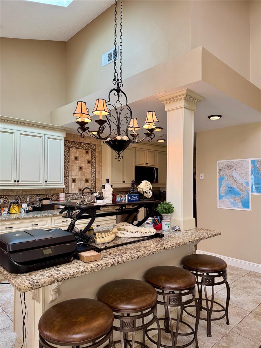 121 WIMBLEDON CIR, LAKE MARY, FL, 32746