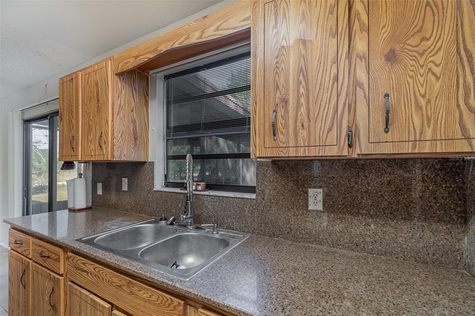 2841 W COVINGTON DR, DELTONA, FL, 32738