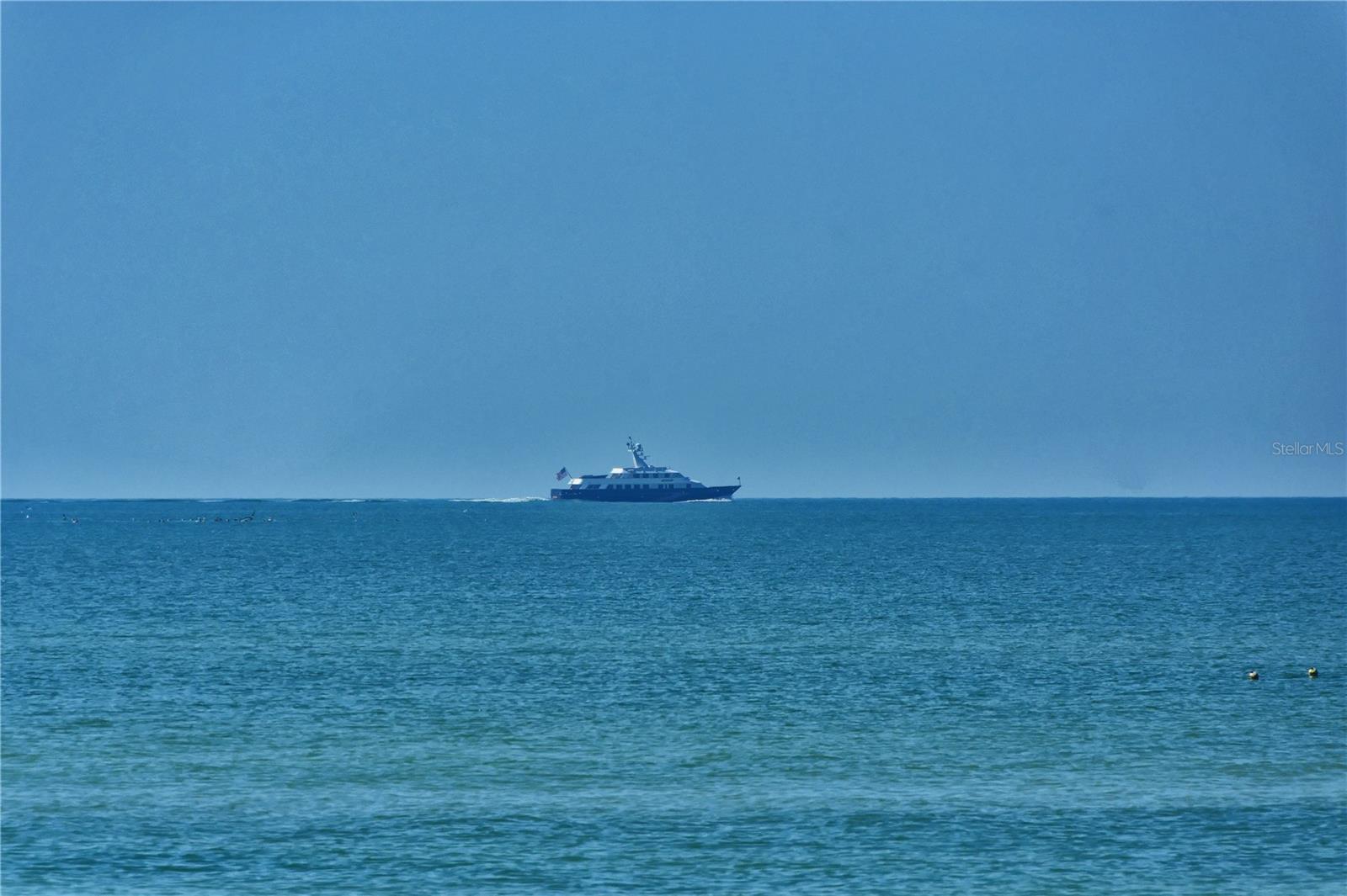 240 SANDS POINT RD #4201, LONGBOAT KEY, FL, 34228