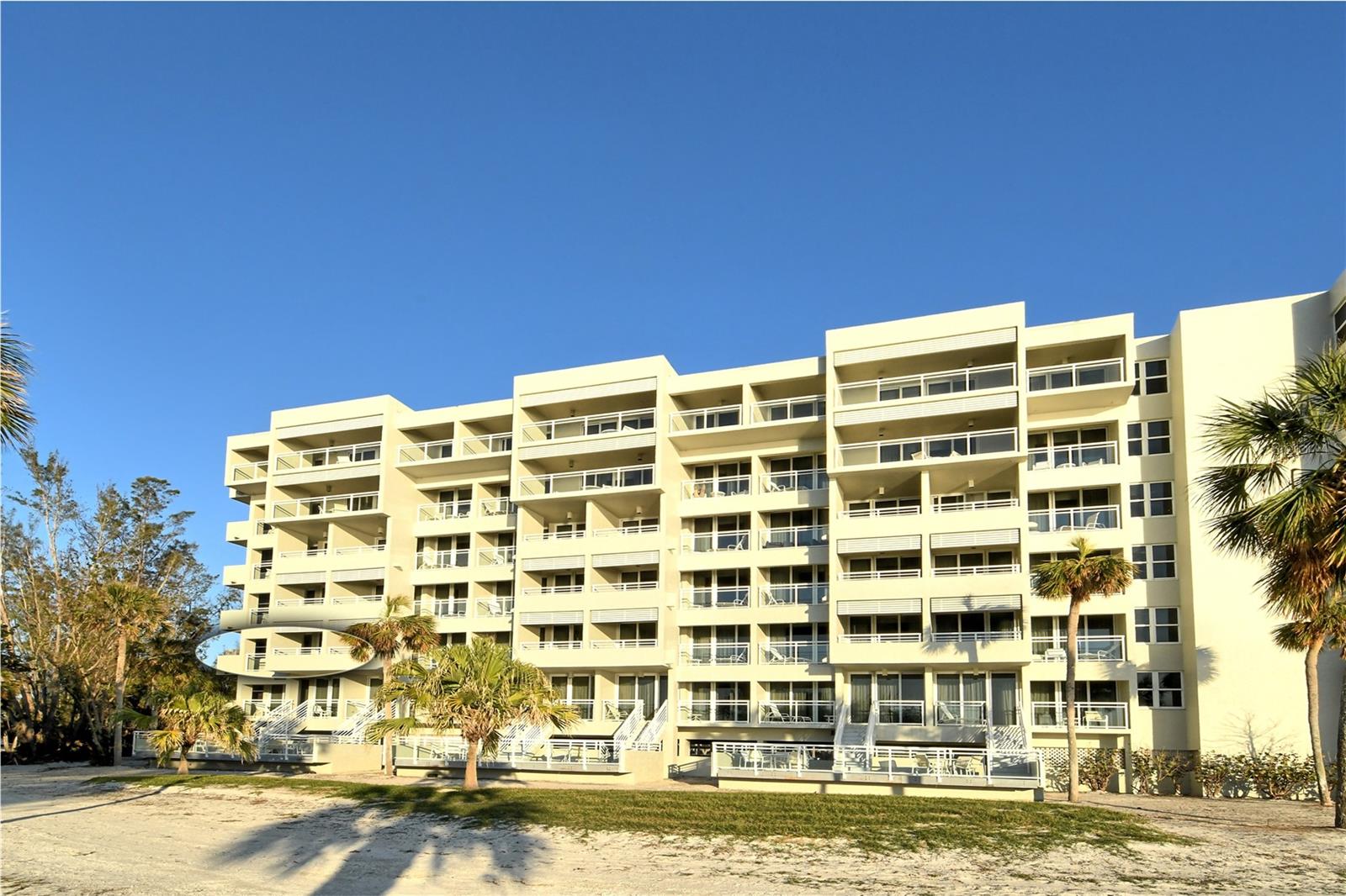 240 SANDS POINT RD #4201, LONGBOAT KEY, FL, 34228