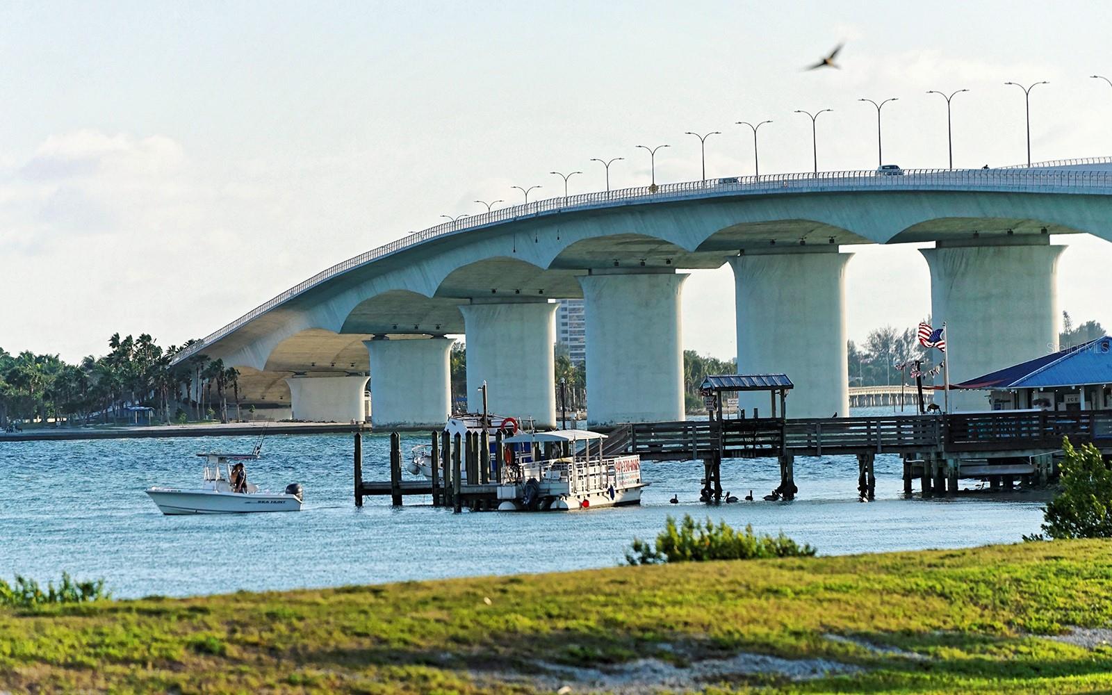 240 SANDS POINT RD #4201, LONGBOAT KEY, FL, 34228