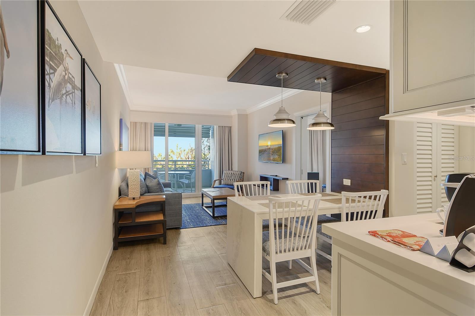 240 SANDS POINT RD #4201, LONGBOAT KEY, FL, 34228