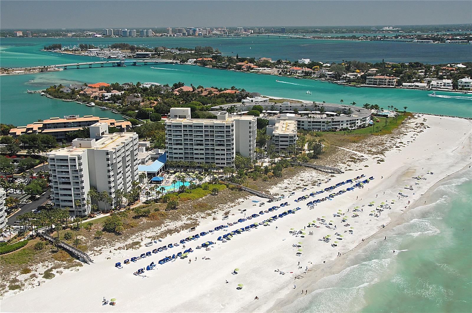 240 SANDS POINT RD #4201, LONGBOAT KEY, FL, 34228