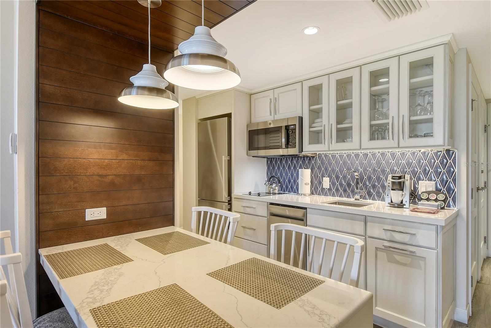 240 SANDS POINT RD #4201, LONGBOAT KEY, FL, 34228