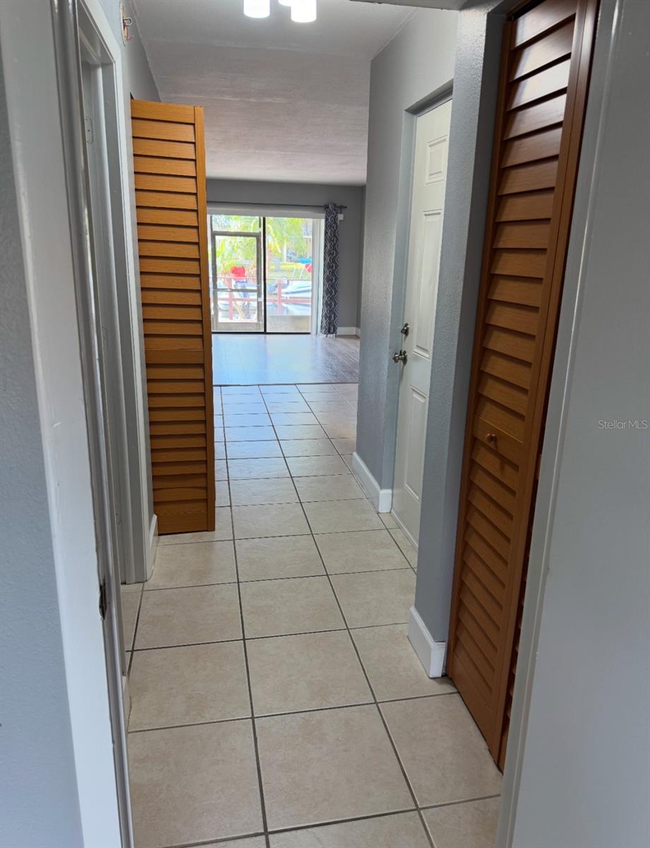 2571 CYPRUS DR #1-105, PALM HARBOR, FL, 34684