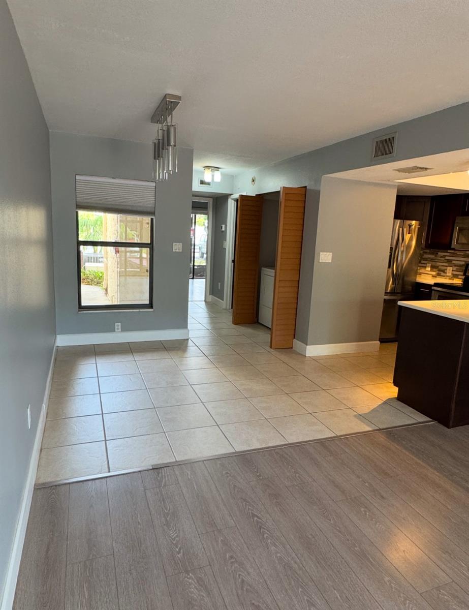 2571 CYPRUS DR #1-105, PALM HARBOR, FL, 34684