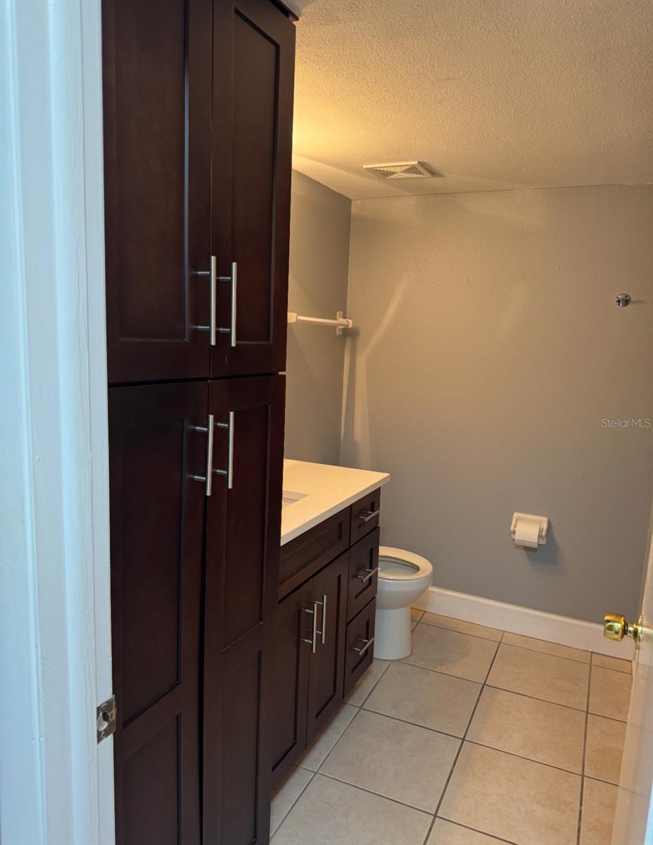 2571 CYPRUS DR #1-105, PALM HARBOR, FL, 34684