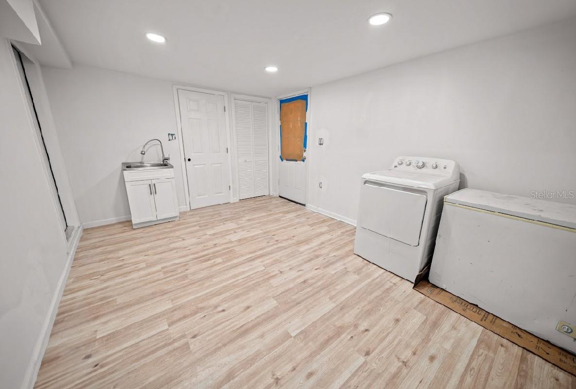 1518 EWING AVE, CLEARWATER, FL, 33756