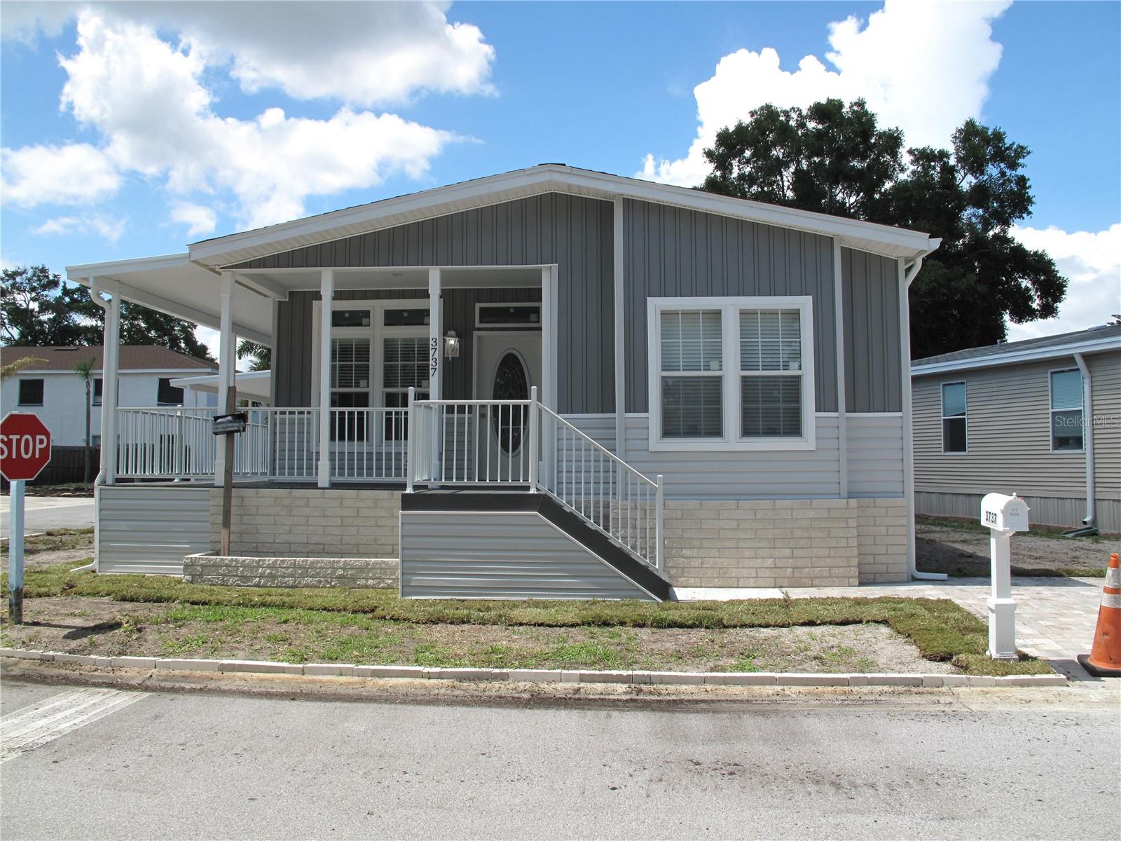 3737 YARDARM DR, TAMPA, FL, 33611