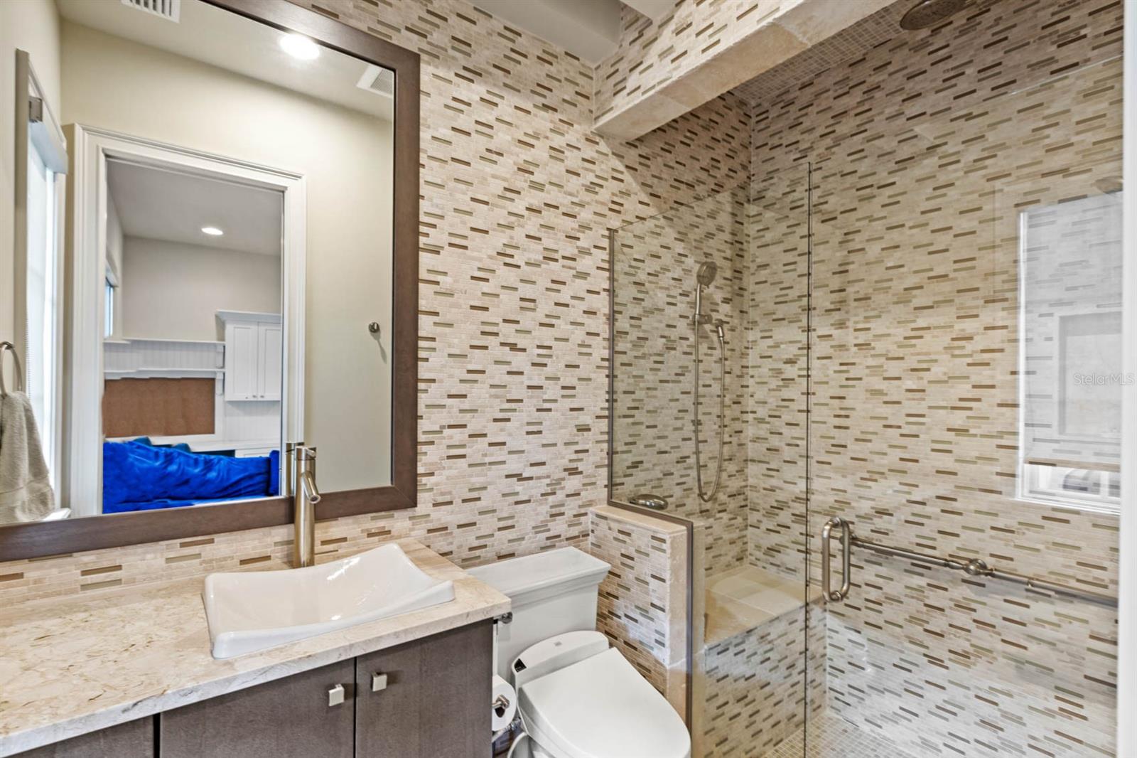 9743 LOUNSBERRY CIR, GOLDEN OAK, FL, 32836