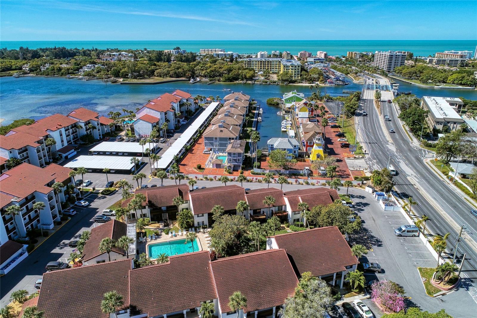 1618 STICKNEY POINT RD #1618-202, SARASOTA, FL, 34231