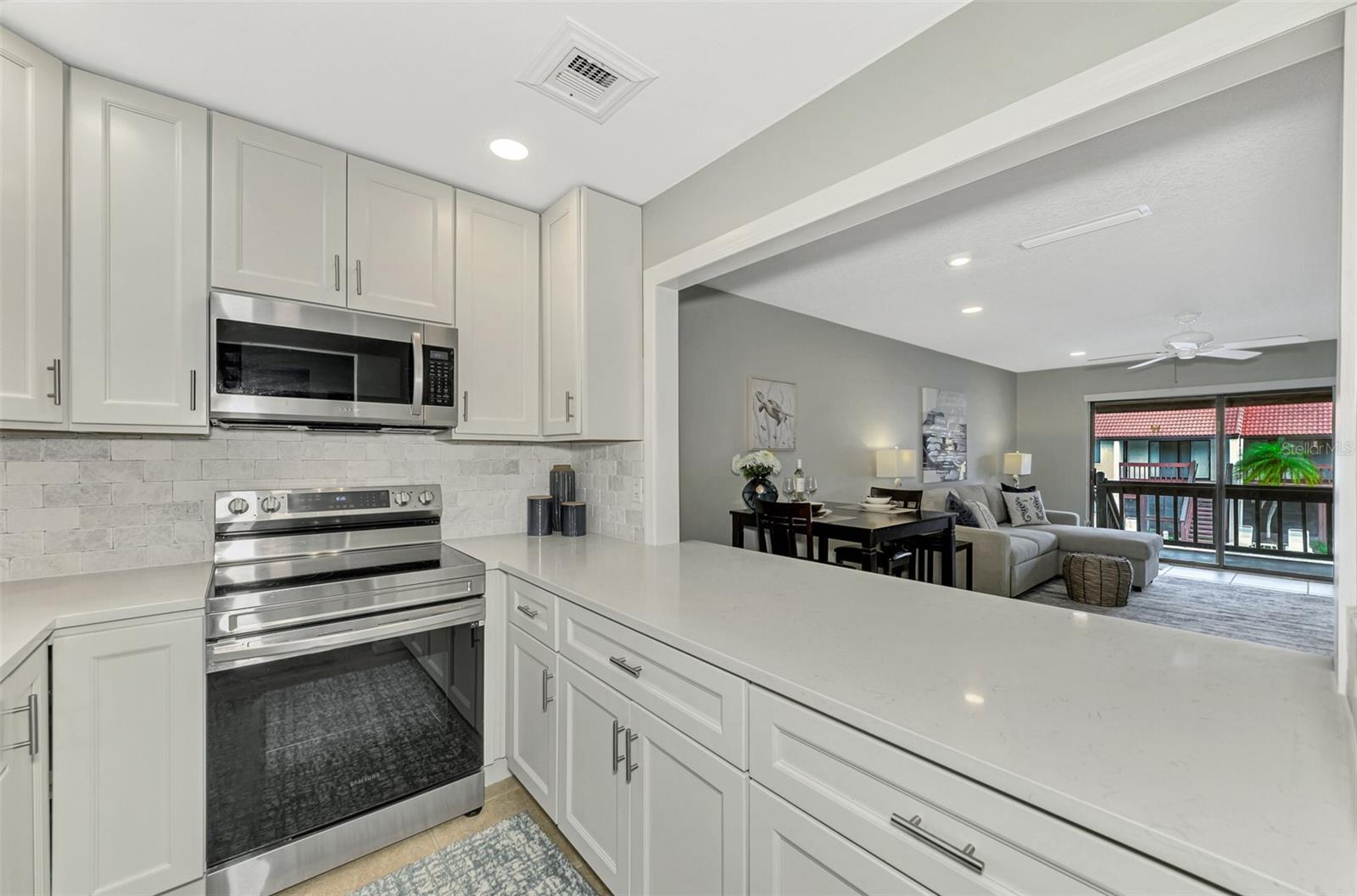 1618 STICKNEY POINT RD #1618-202, SARASOTA, FL, 34231
