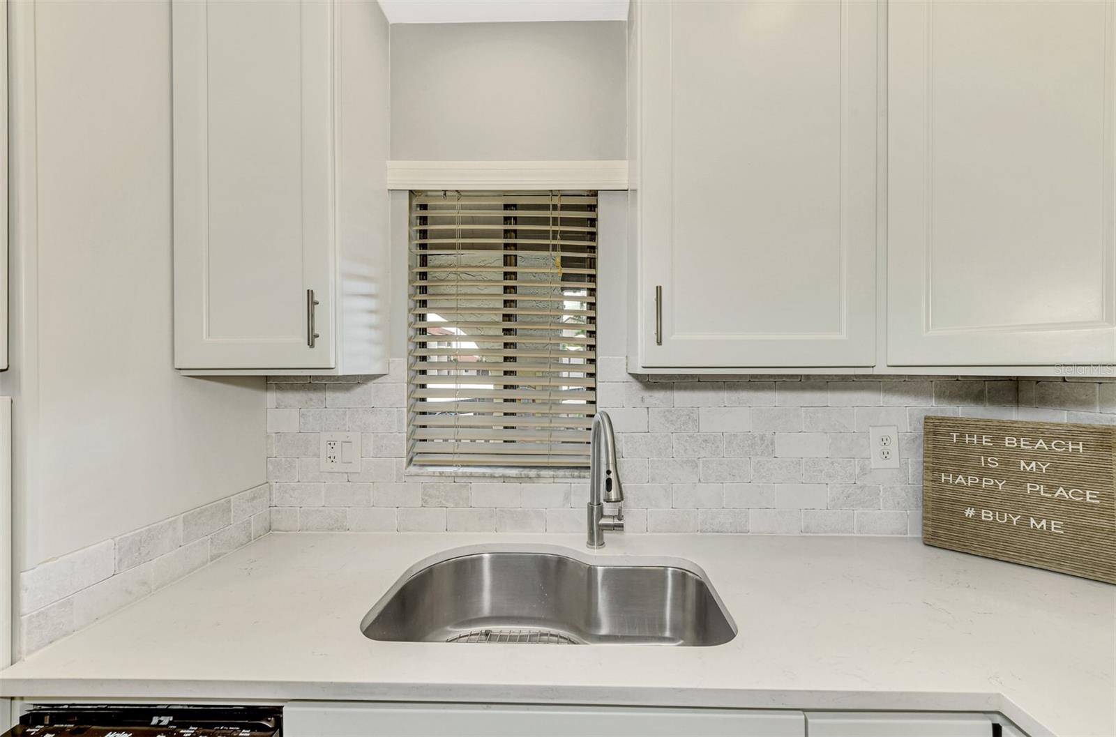 1618 STICKNEY POINT RD #1618-202, SARASOTA, FL, 34231