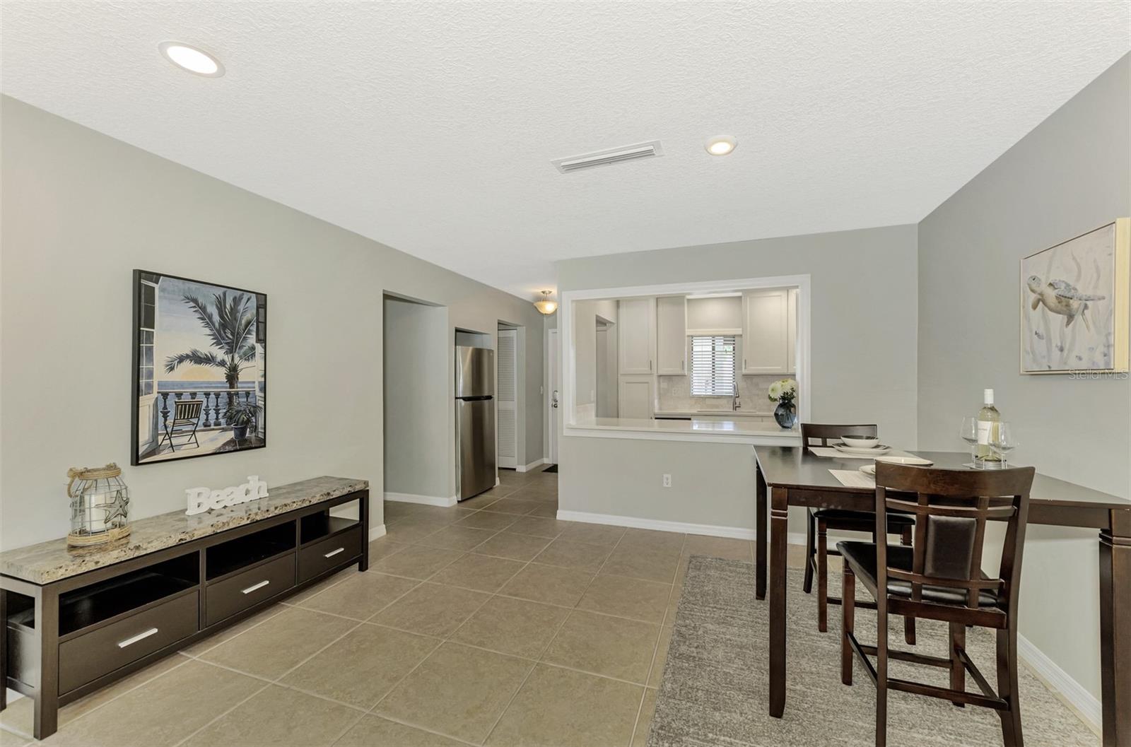 1618 STICKNEY POINT RD #1618-202, SARASOTA, FL, 34231