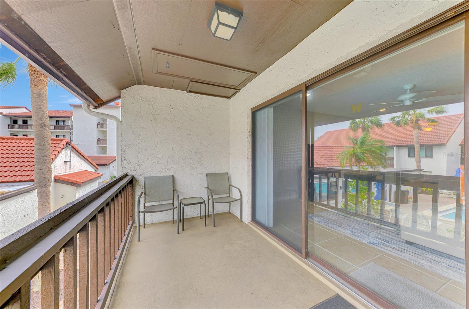 1618 STICKNEY POINT RD #1618-202, SARASOTA, FL, 34231