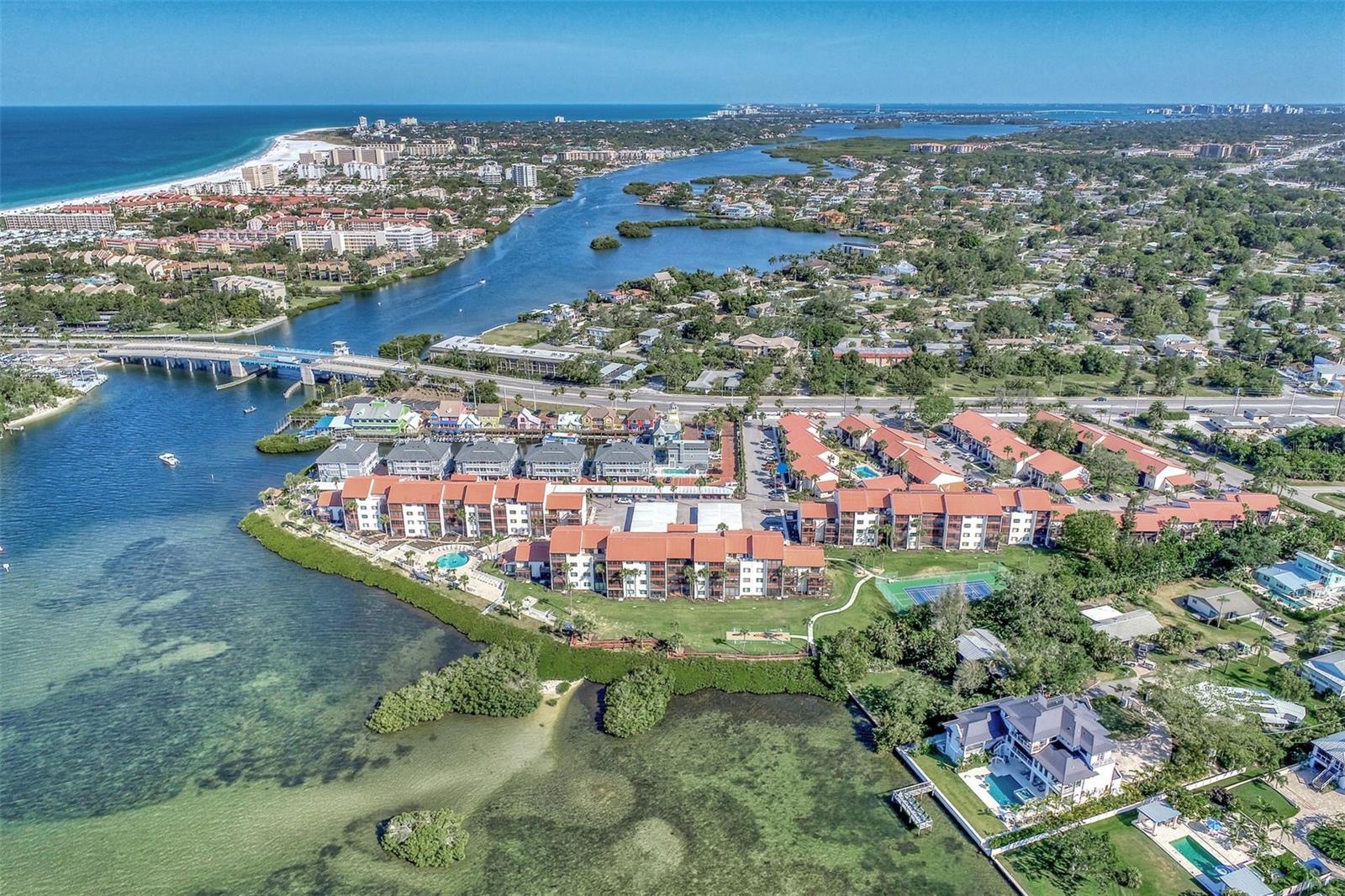 1618 STICKNEY POINT RD #1618-202, SARASOTA, FL, 34231