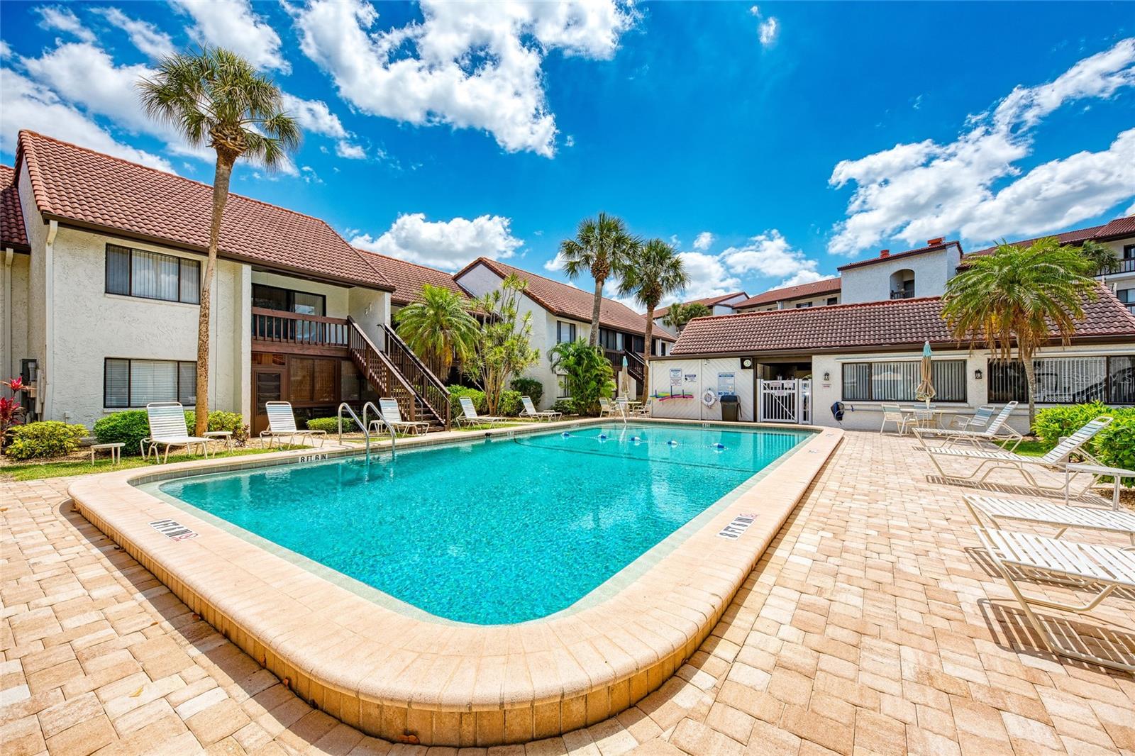 1618 STICKNEY POINT RD #1618-202, SARASOTA, FL, 34231