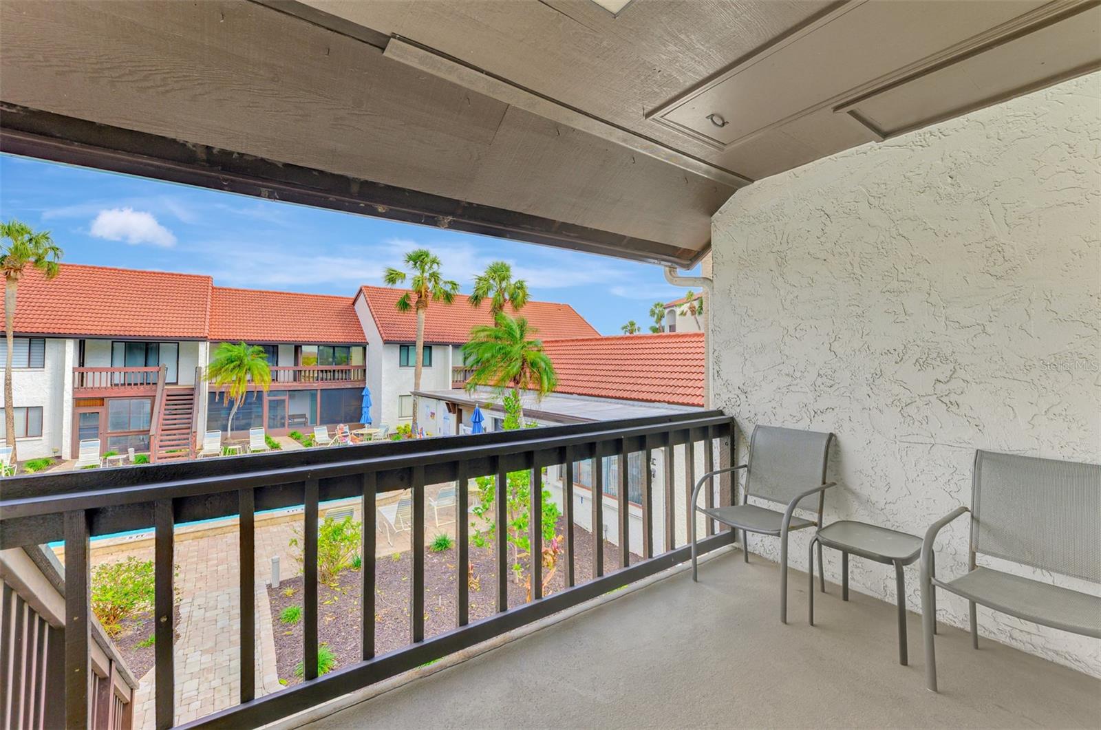 1618 STICKNEY POINT RD #1618-202, SARASOTA, FL, 34231