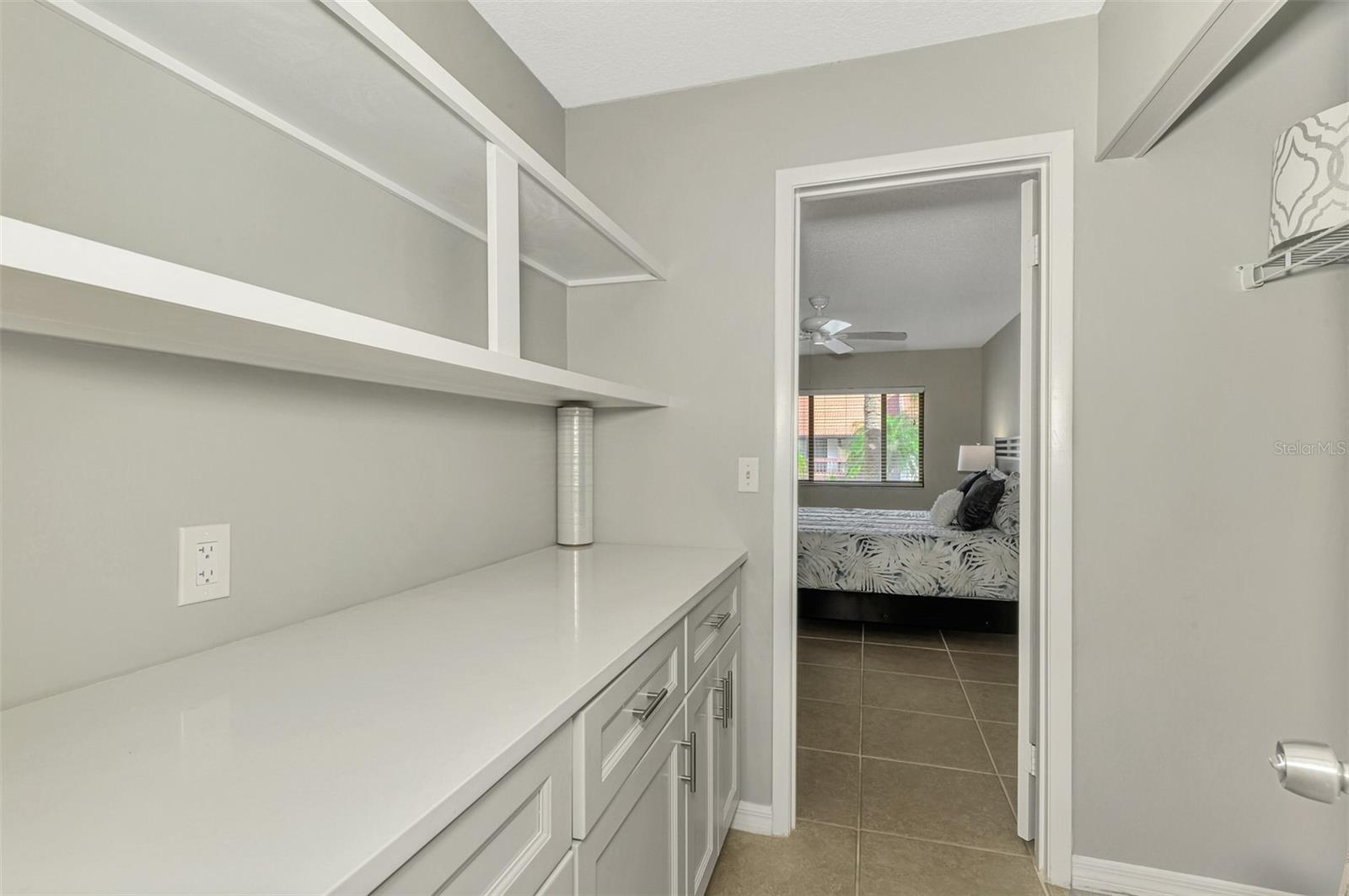 1618 STICKNEY POINT RD #1618-202, SARASOTA, FL, 34231