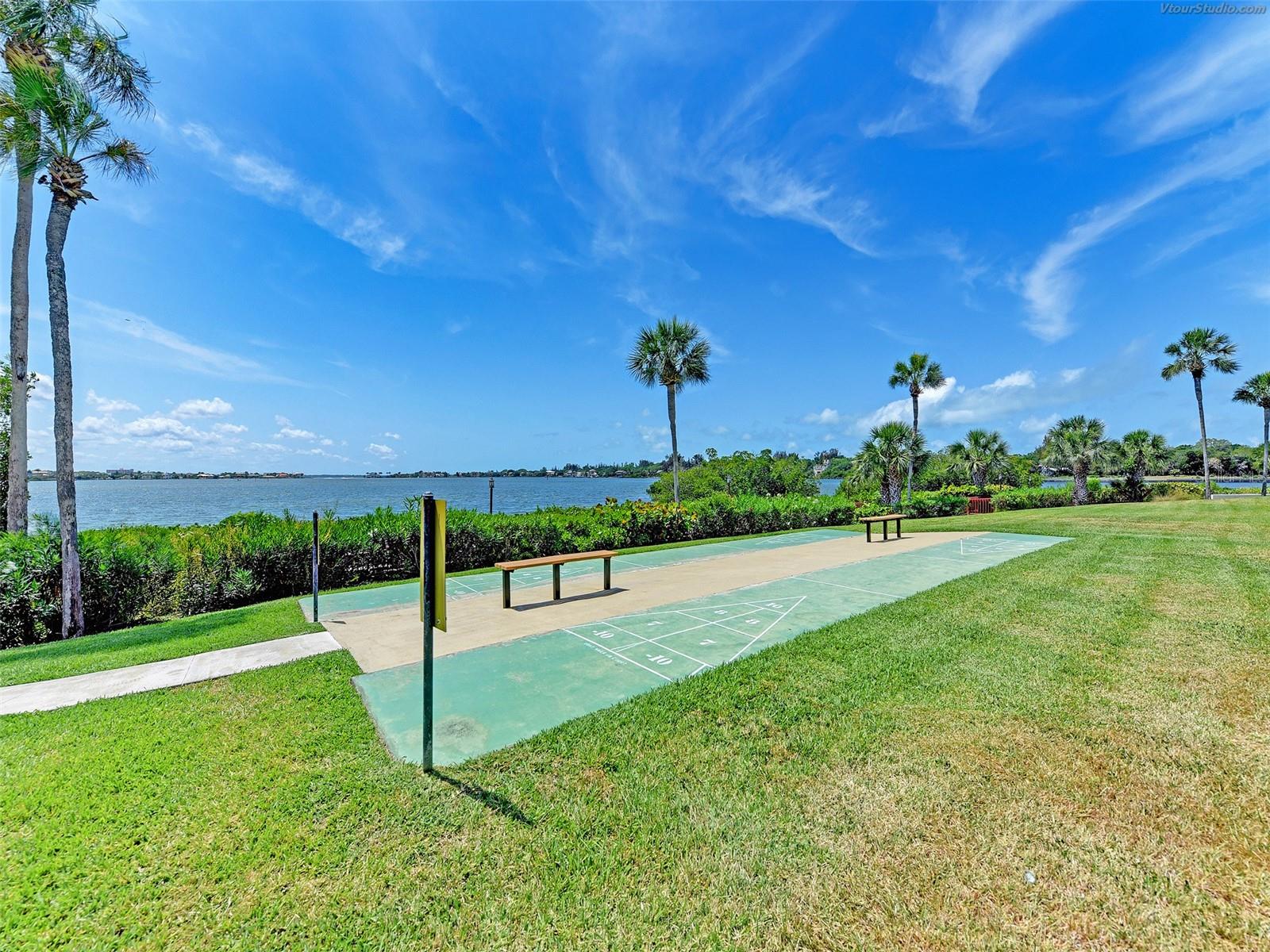 1618 STICKNEY POINT RD #1618-202, SARASOTA, FL, 34231