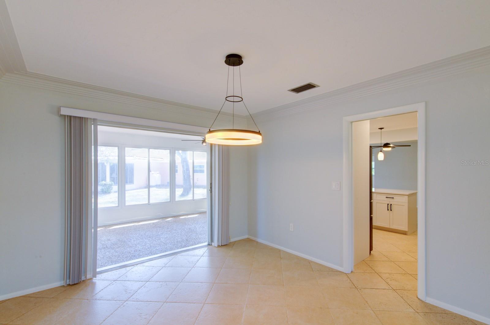 3313 PEMBROOK DR, SARASOTA, FL, 34239