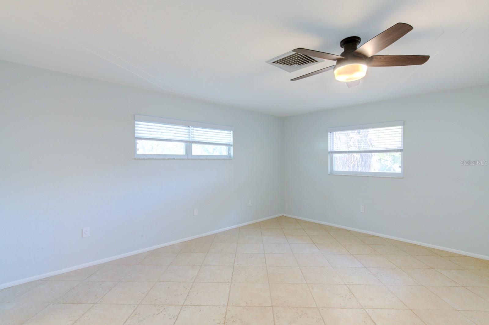 3313 PEMBROOK DR, SARASOTA, FL, 34239