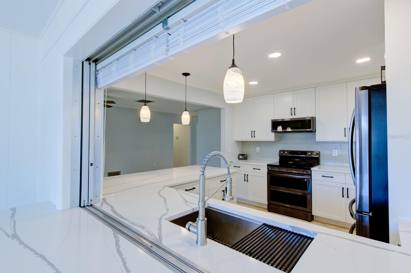 3313 PEMBROOK DR, SARASOTA, FL, 34239
