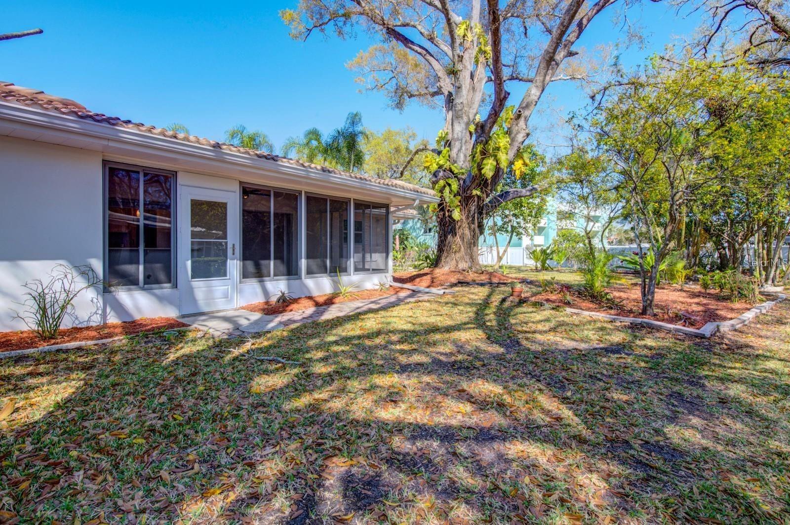 3313 PEMBROOK DR, SARASOTA, FL, 34239