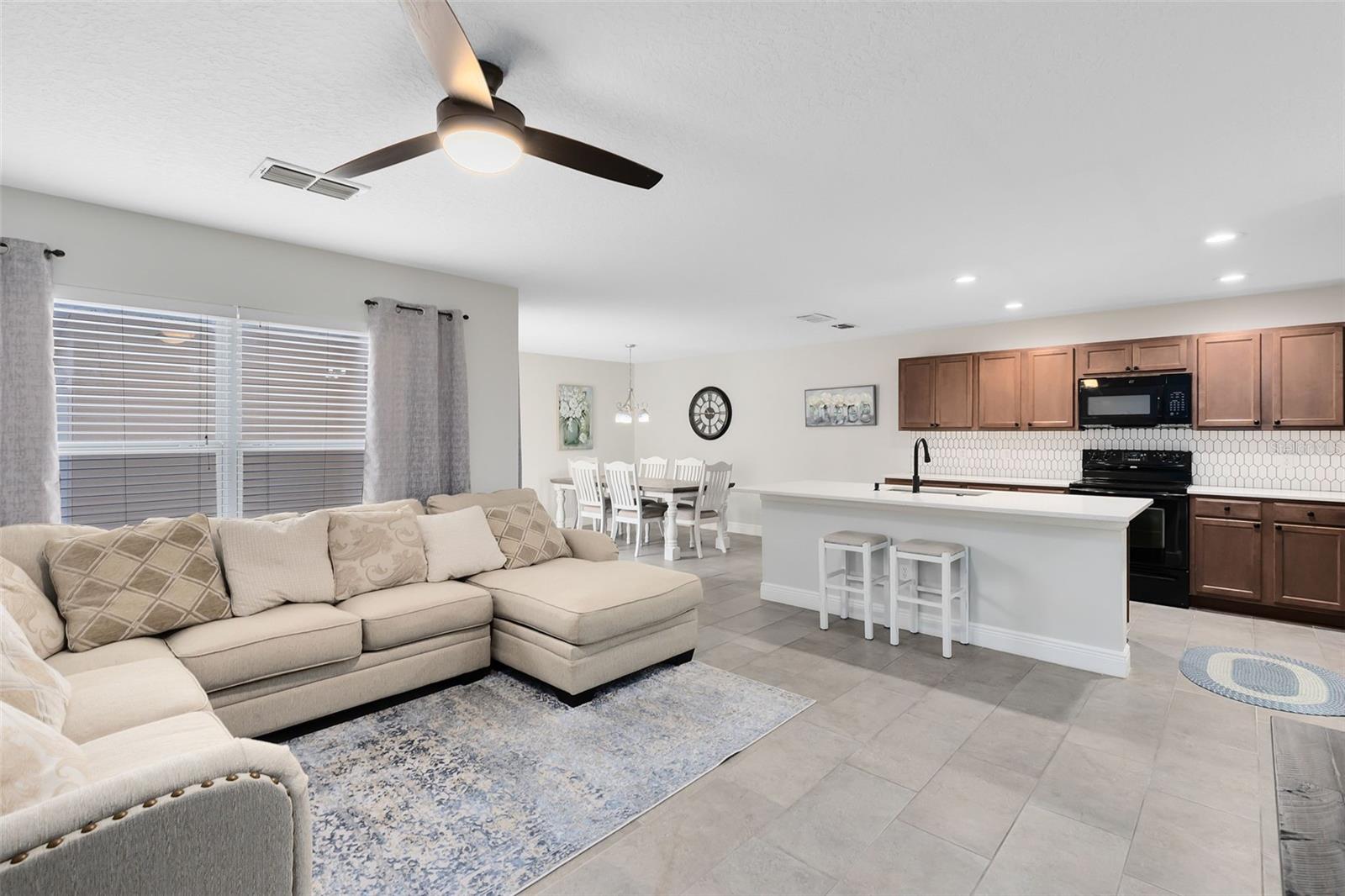 2511 FORMAX DR, ORLANDO, FL, 32828