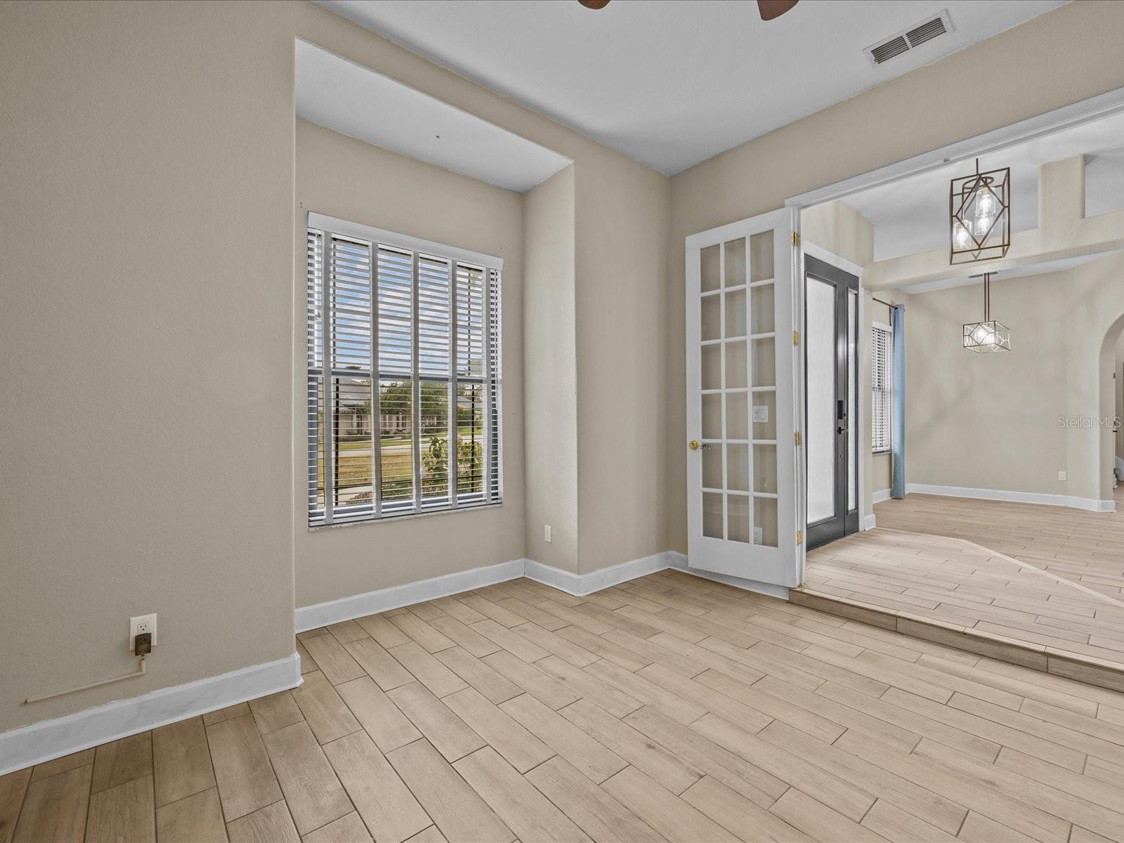 10537 VERSAILLES BLVD, CLERMONT, FL, 34711
