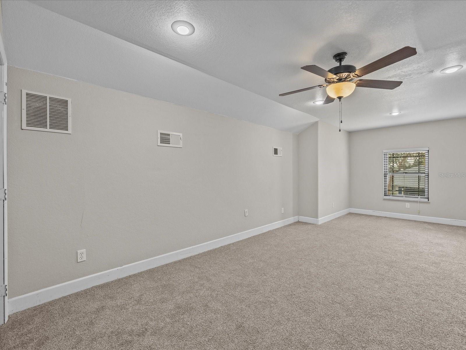 10537 VERSAILLES BLVD, CLERMONT, FL, 34711