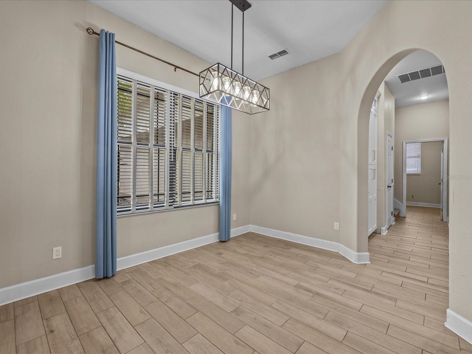 10537 VERSAILLES BLVD, CLERMONT, FL, 34711