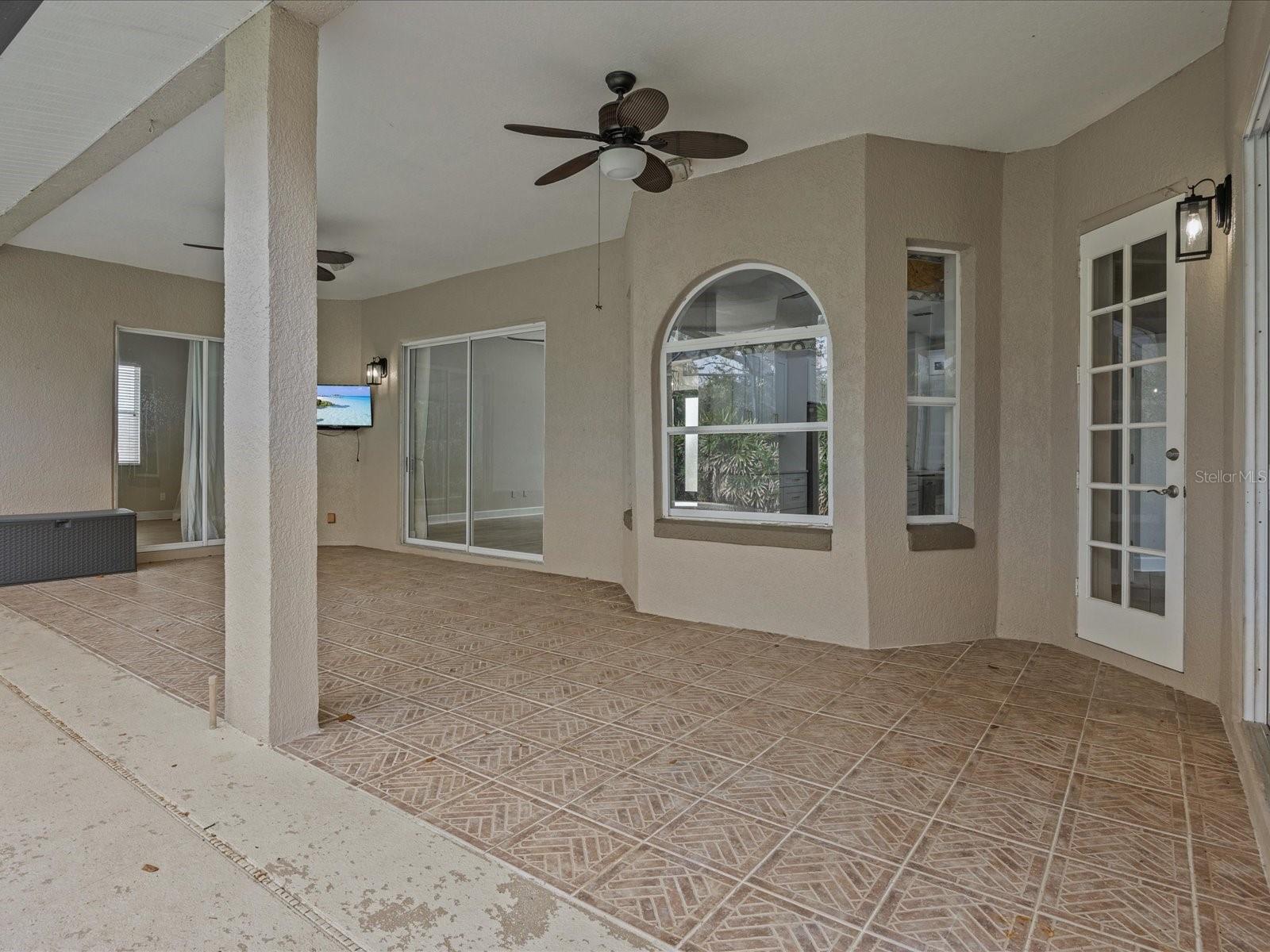 10537 VERSAILLES BLVD, CLERMONT, FL, 34711