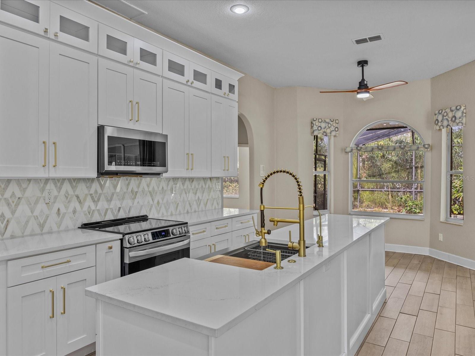 10537 VERSAILLES BLVD, CLERMONT, FL, 34711