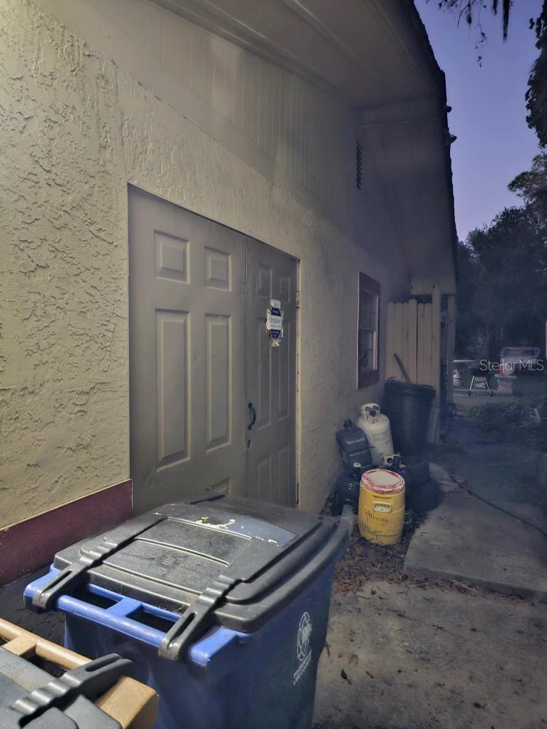 1941 BROWN RD, ALVA, FL, 33920