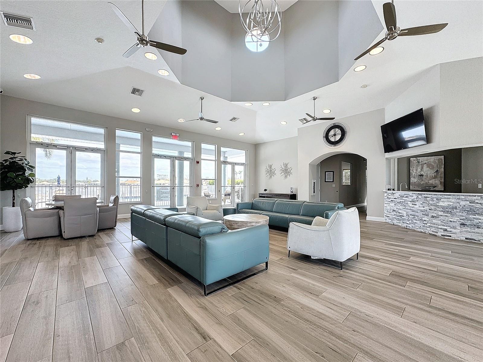 7011 74TH STREET CIR E, BRADENTON, FL, 34203
