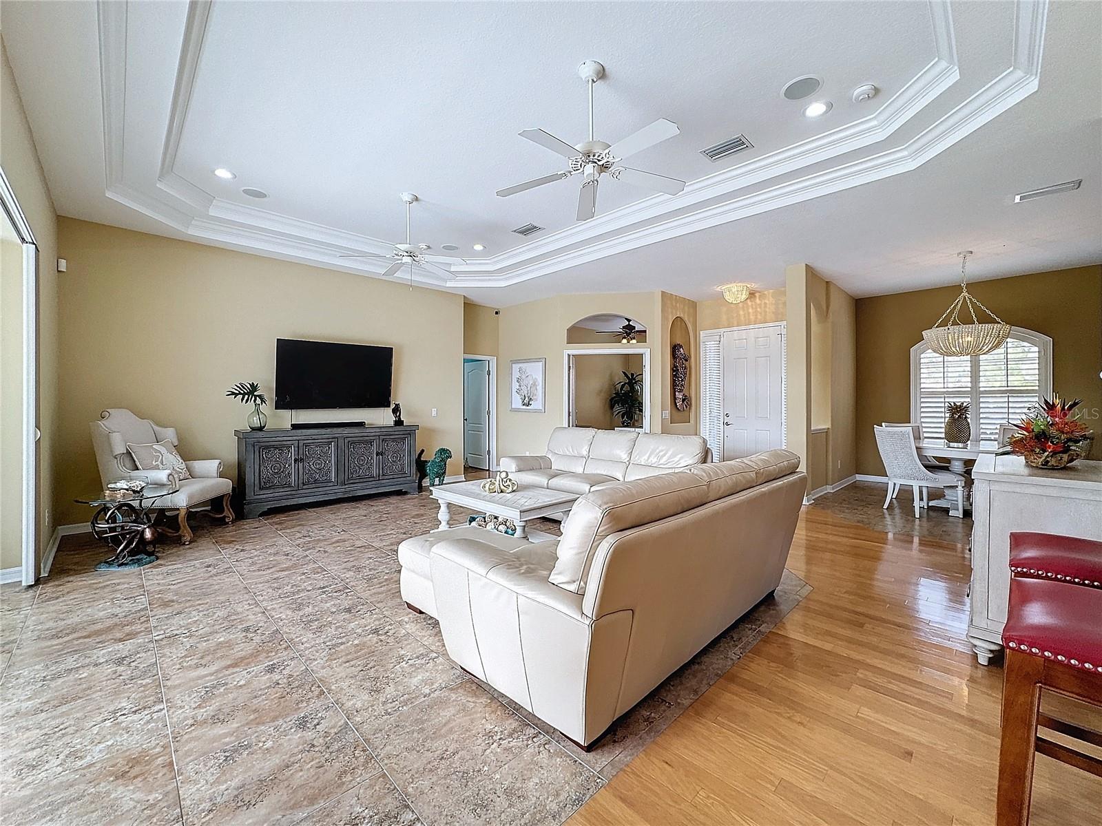 7011 74TH STREET CIR E, BRADENTON, FL, 34203