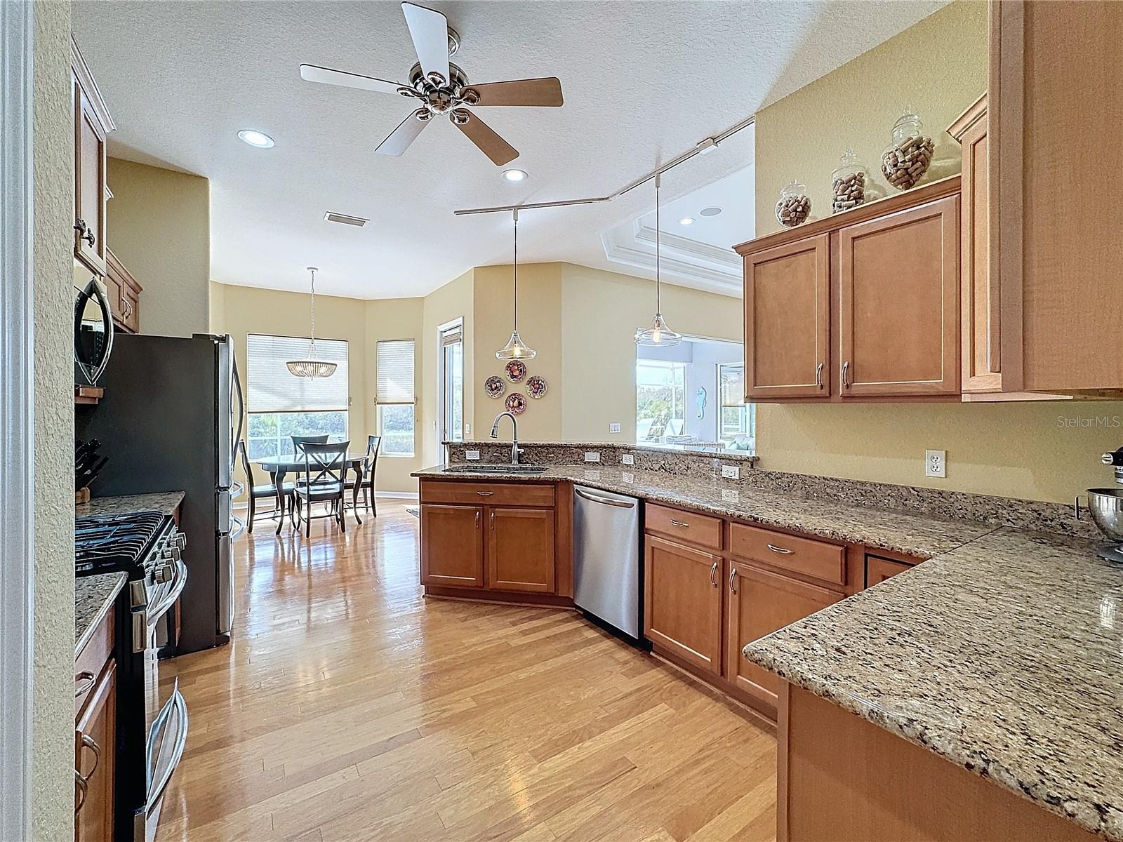 7011 74TH STREET CIR E, BRADENTON, FL, 34203