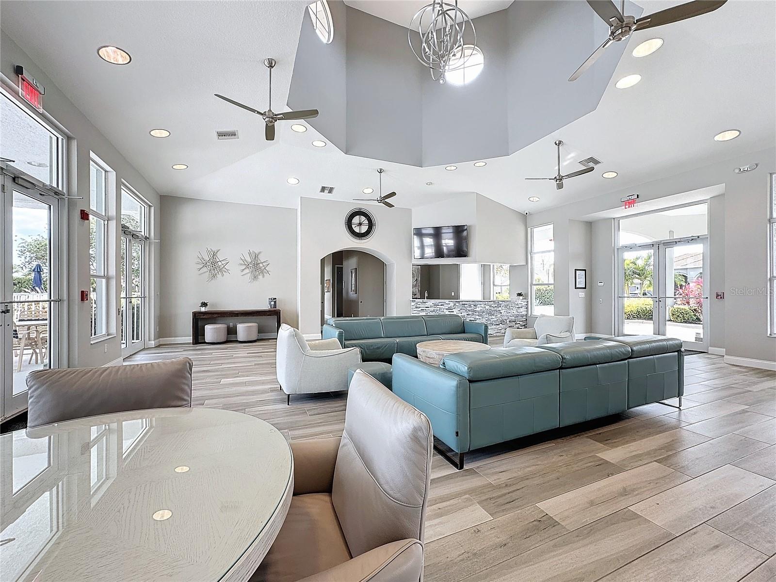 7011 74TH STREET CIR E, BRADENTON, FL, 34203
