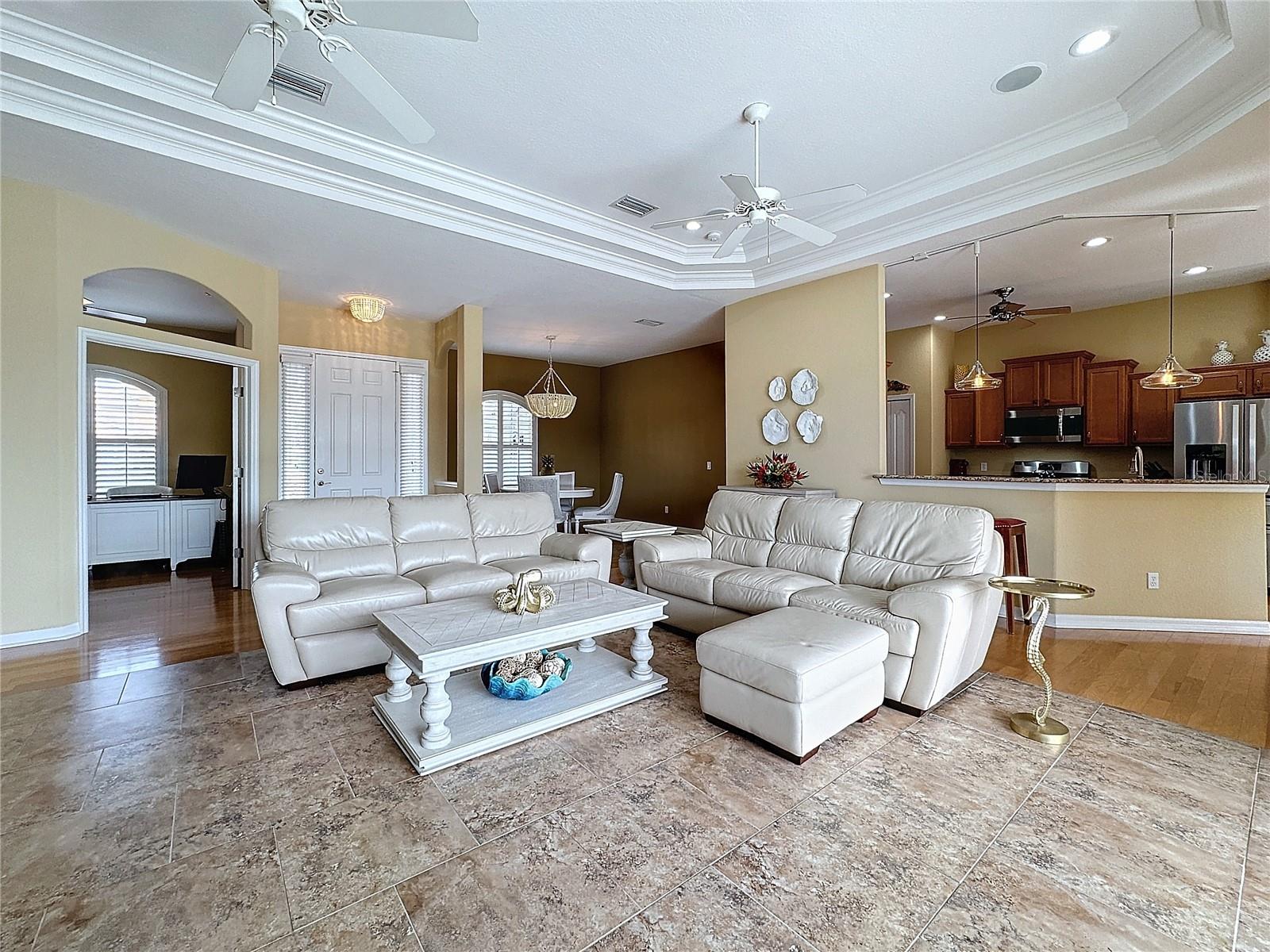 7011 74TH STREET CIR E, BRADENTON, FL, 34203