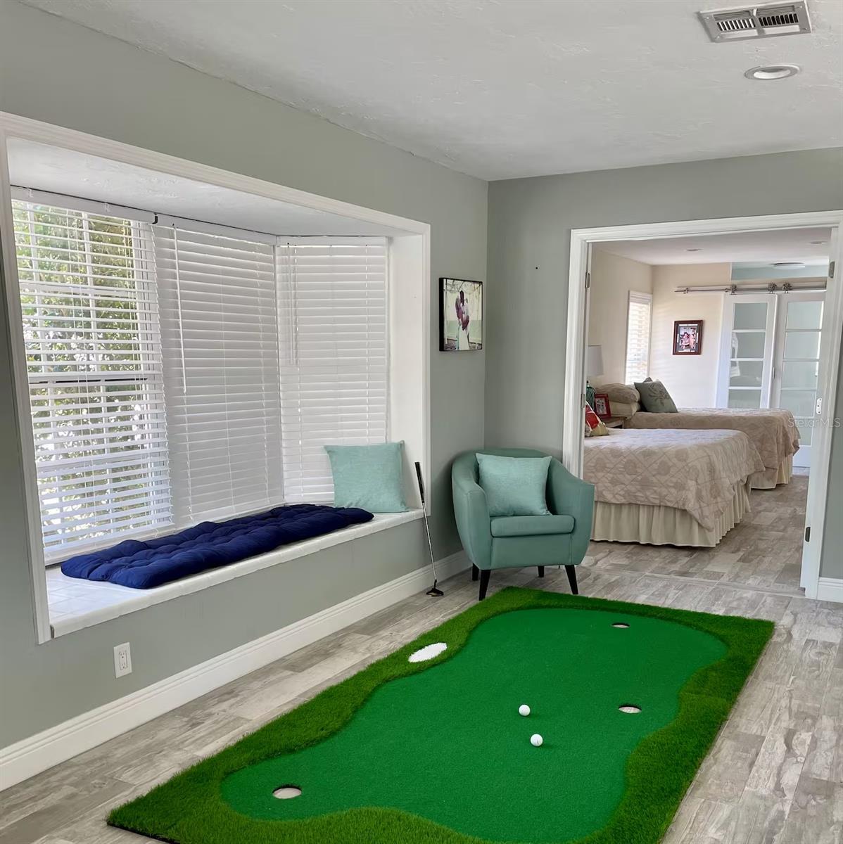 3907 10TH AVENUE DR W, BRADENTON, FL, 34205