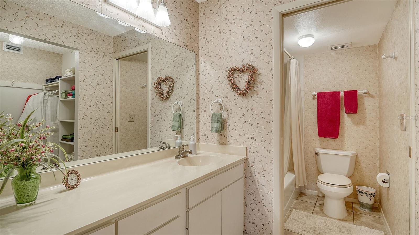 153 WILD PALM DR #153, BRADENTON, FL, 34210