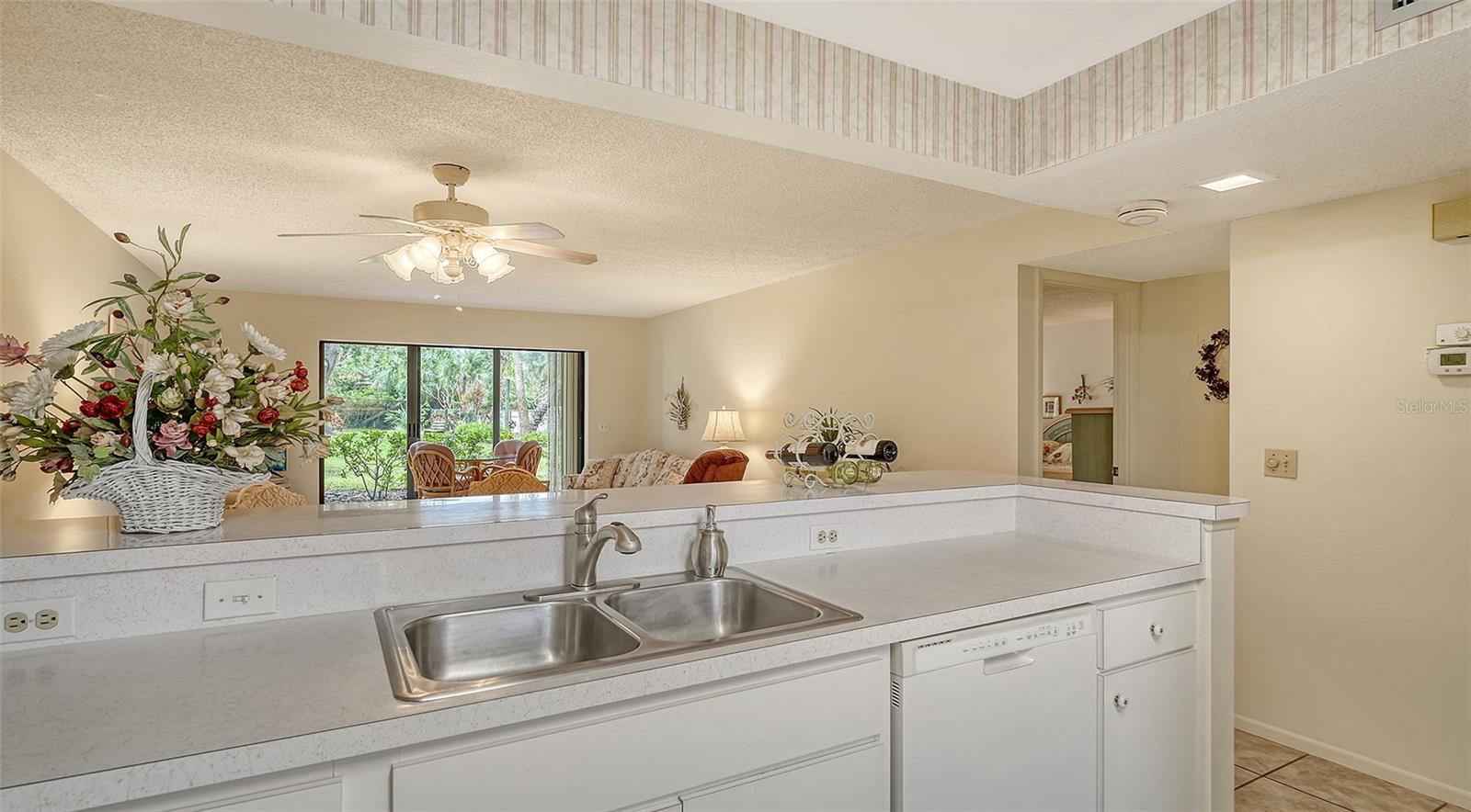 153 WILD PALM DR #153, BRADENTON, FL, 34210