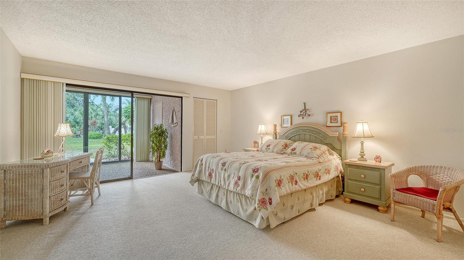 153 WILD PALM DR #153, BRADENTON, FL, 34210