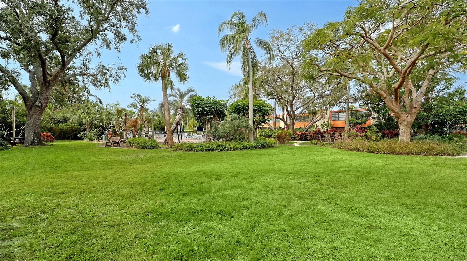 153 WILD PALM DR #153, BRADENTON, FL, 34210