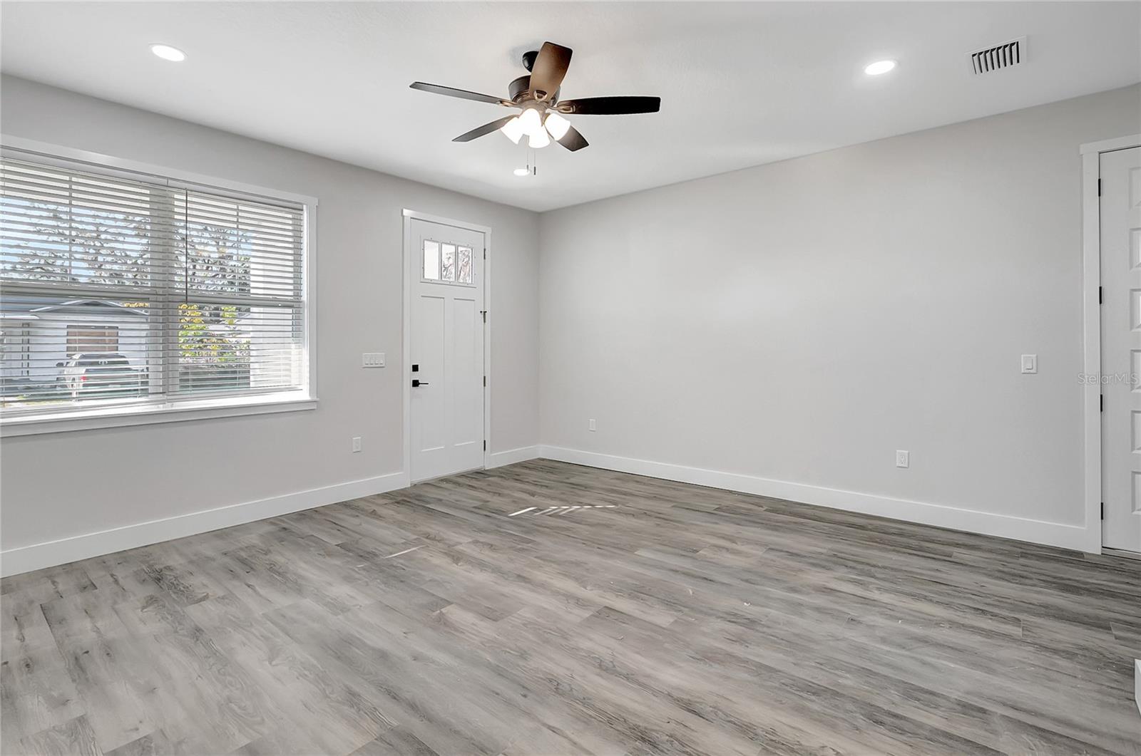 3206 E 38TH AVE, TAMPA, FL, 33610