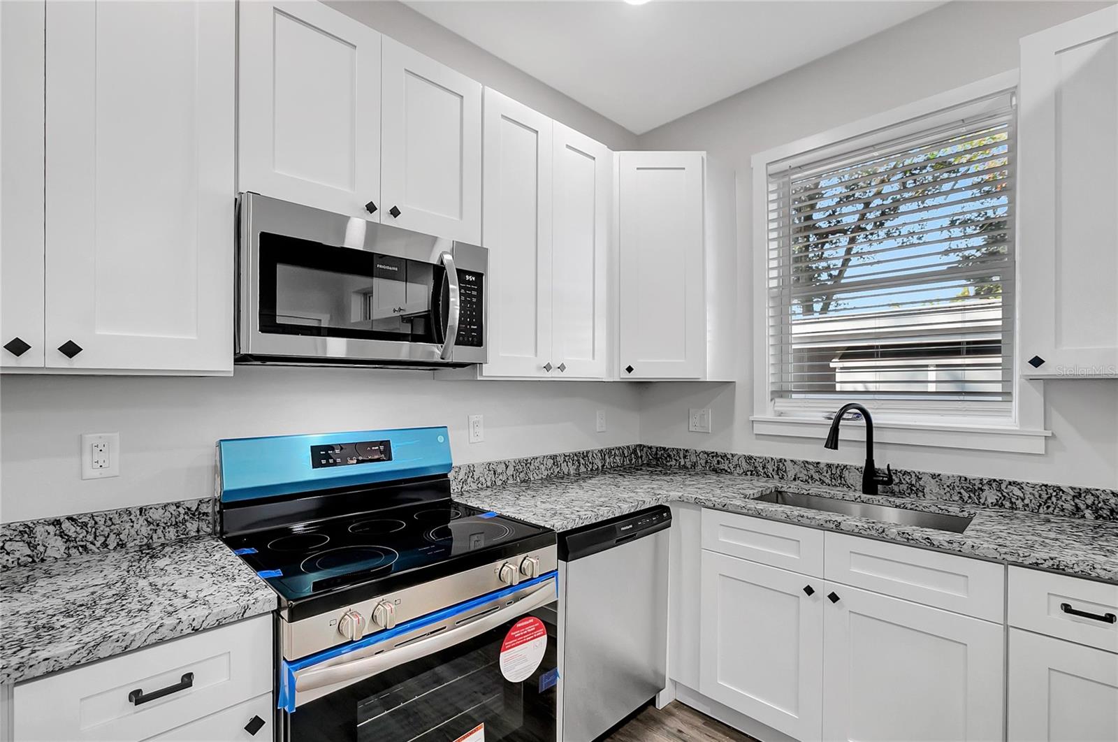 3206 E 38TH AVE, TAMPA, FL, 33610