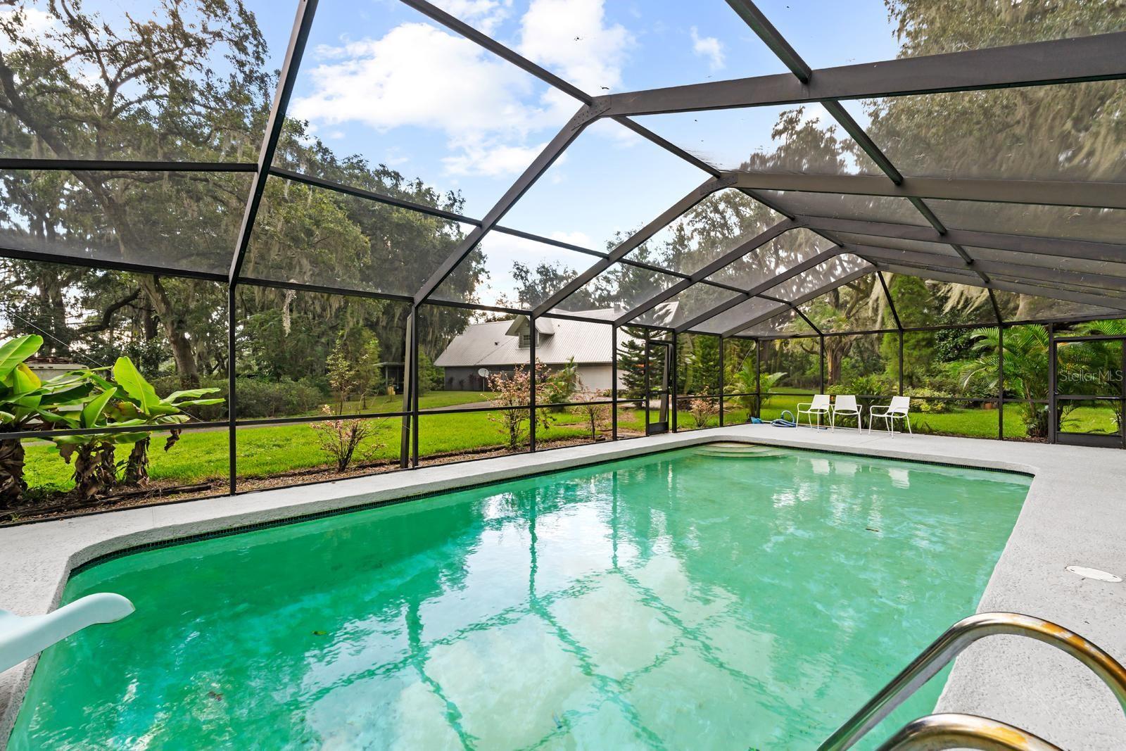 1001 CROCKER LN, PLANT CITY, FL, 33565
