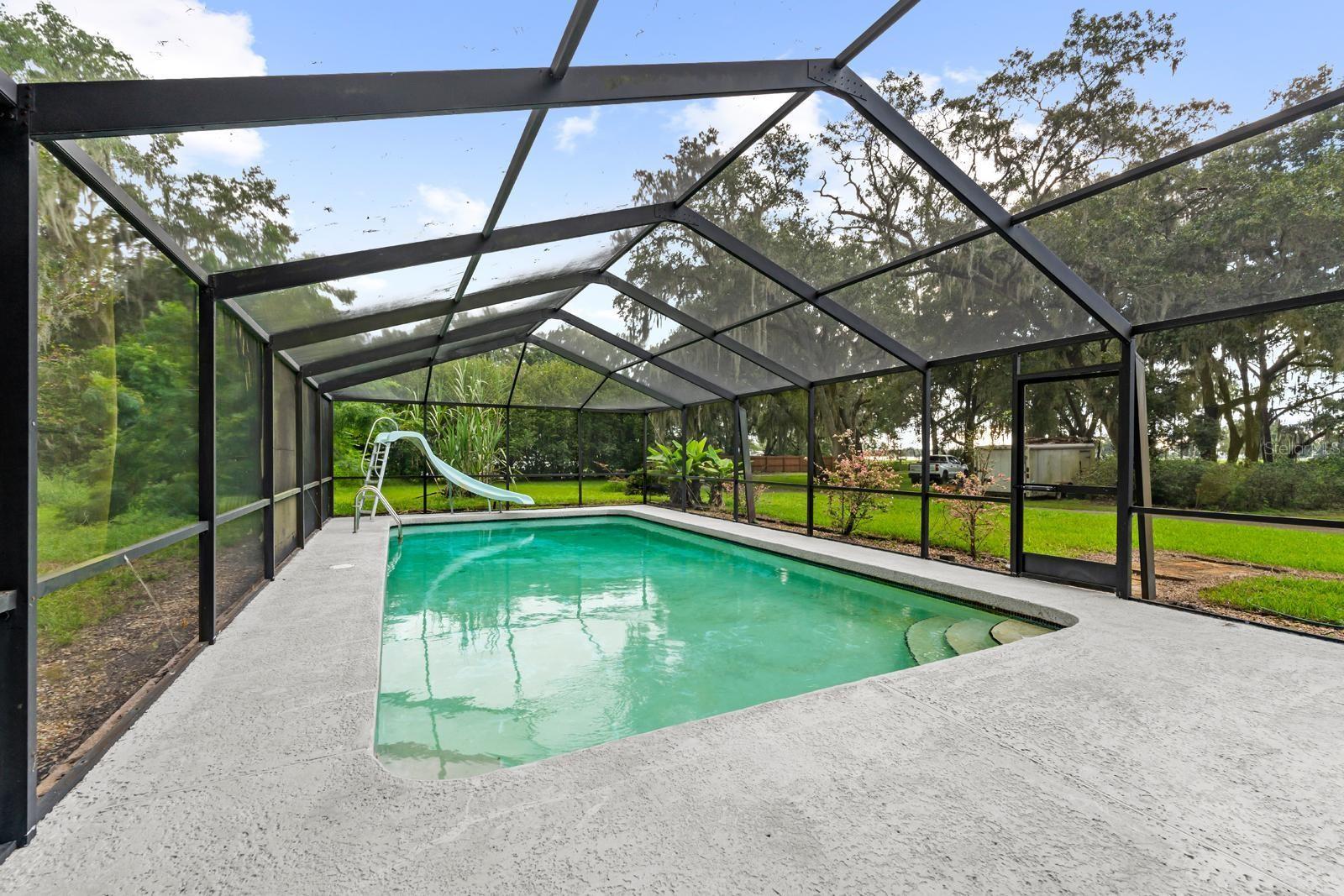 1001 CROCKER LN, PLANT CITY, FL, 33565